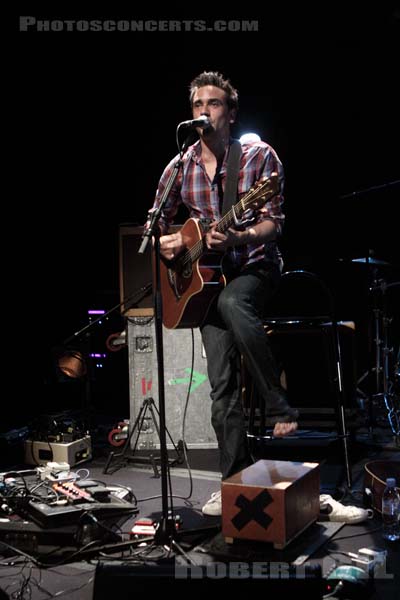 BEN RICOUR - 2011-05-02 - PARIS - Cafe de la Danse - 